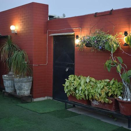 Bunkmates Hostel New Delhi Exterior foto