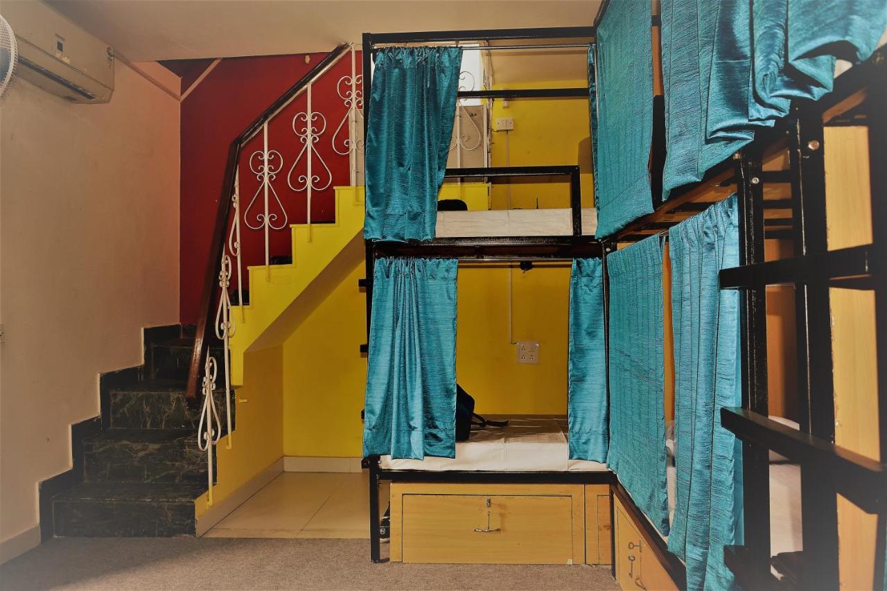 Bunkmates Hostel New Delhi Exterior foto