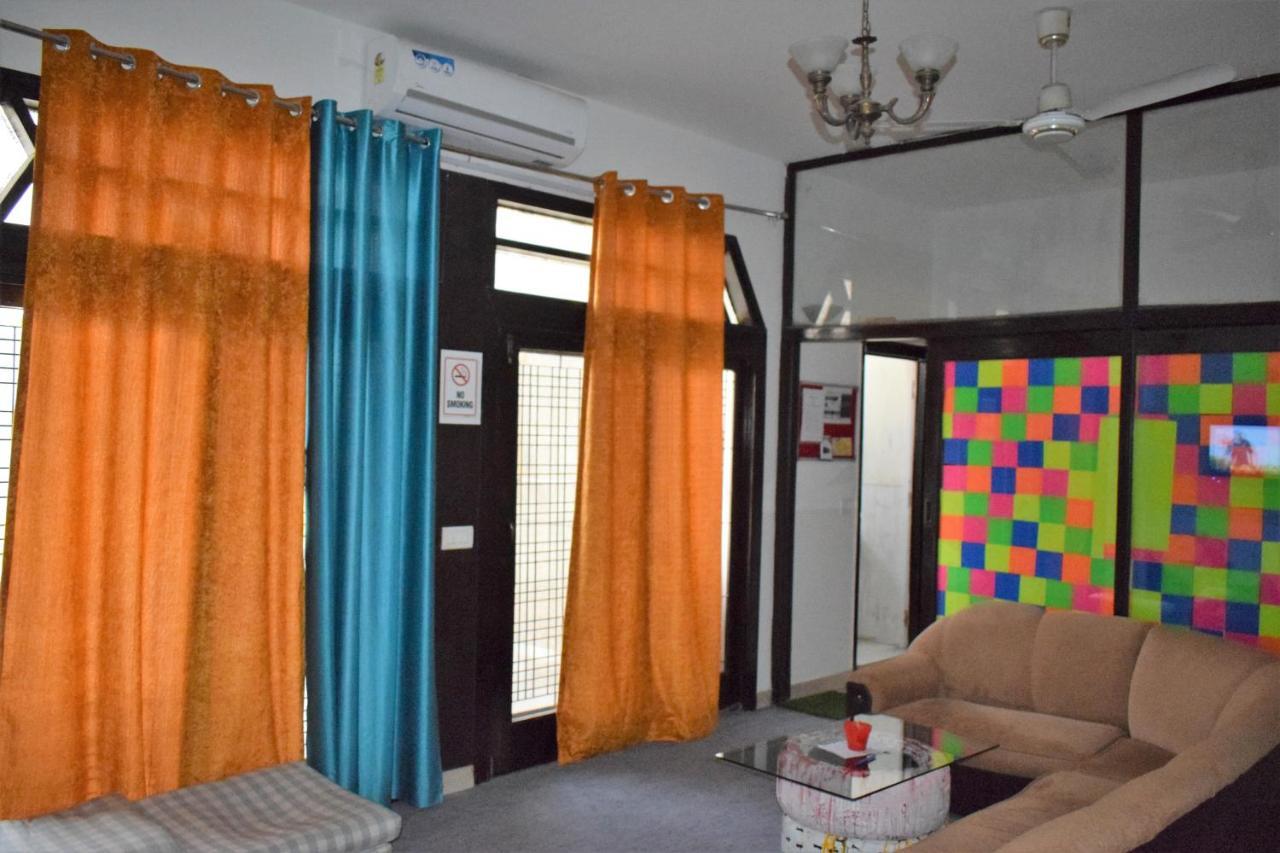 Bunkmates Hostel New Delhi Exterior foto